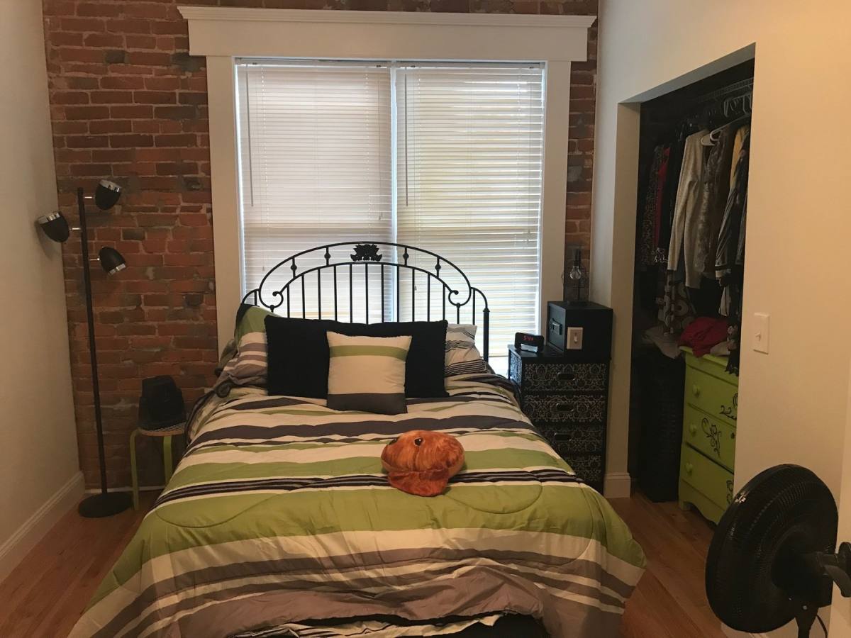 Apartment for rent at 1614-1620 Clifton Ave, Columbus, OH 43203