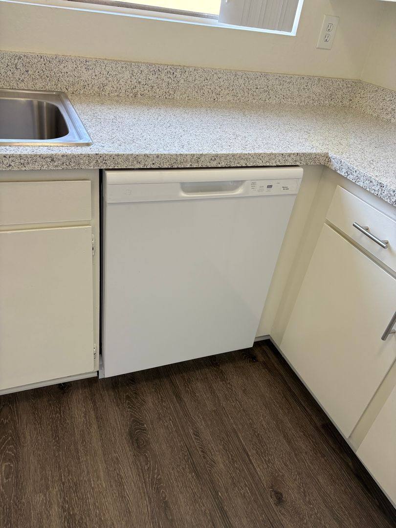 Apartment for rent at 2229 E Franzen Ave, Santa Ana, CA 92705