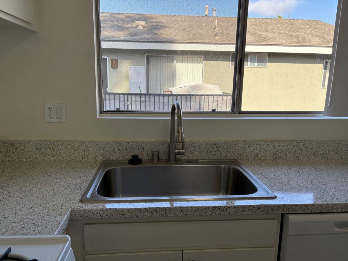 Apartment for rent at 2229 E Franzen Ave, Santa Ana, CA 92705