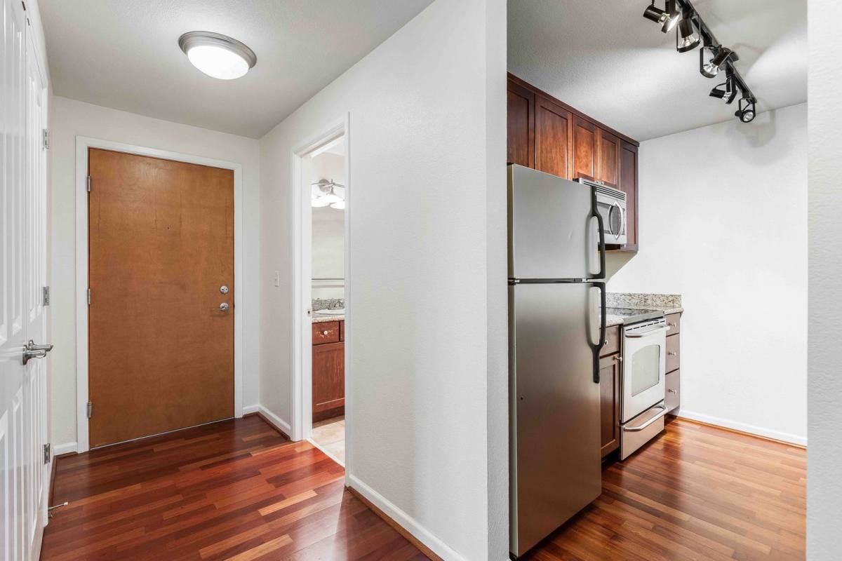 Condo for rent at 13426 Greenwood Ave N #306, Seattle, WA 98133