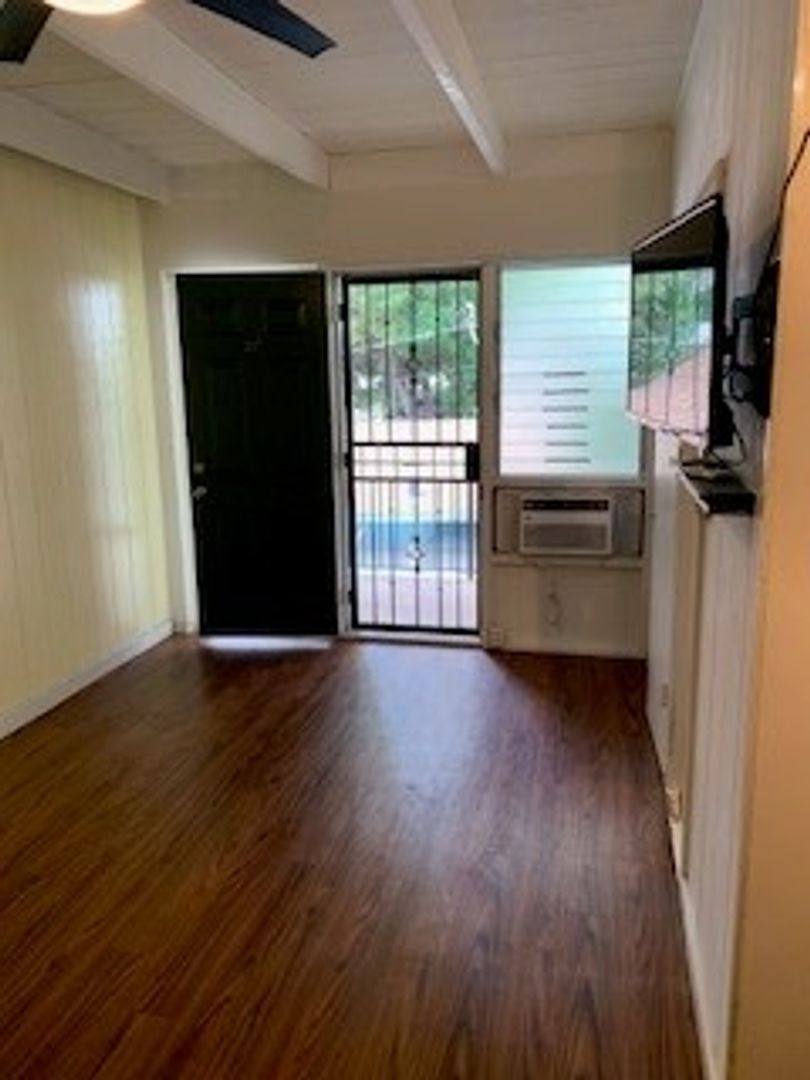 Apartment for rent at 234 Ohua Ave, Honolulu, HI 96815