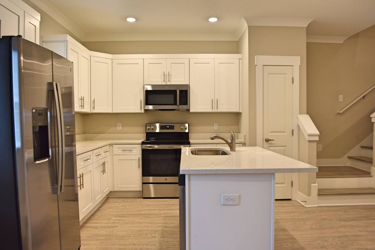 Townhouse for rent at 124 Date Palm Lane, Freeport, FL 32439
