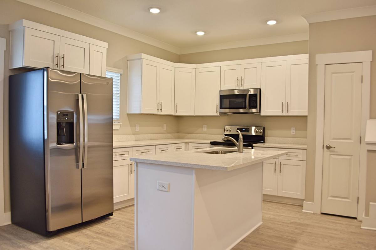 Townhouse for rent at 124 Date Palm Lane, Freeport, FL 32439