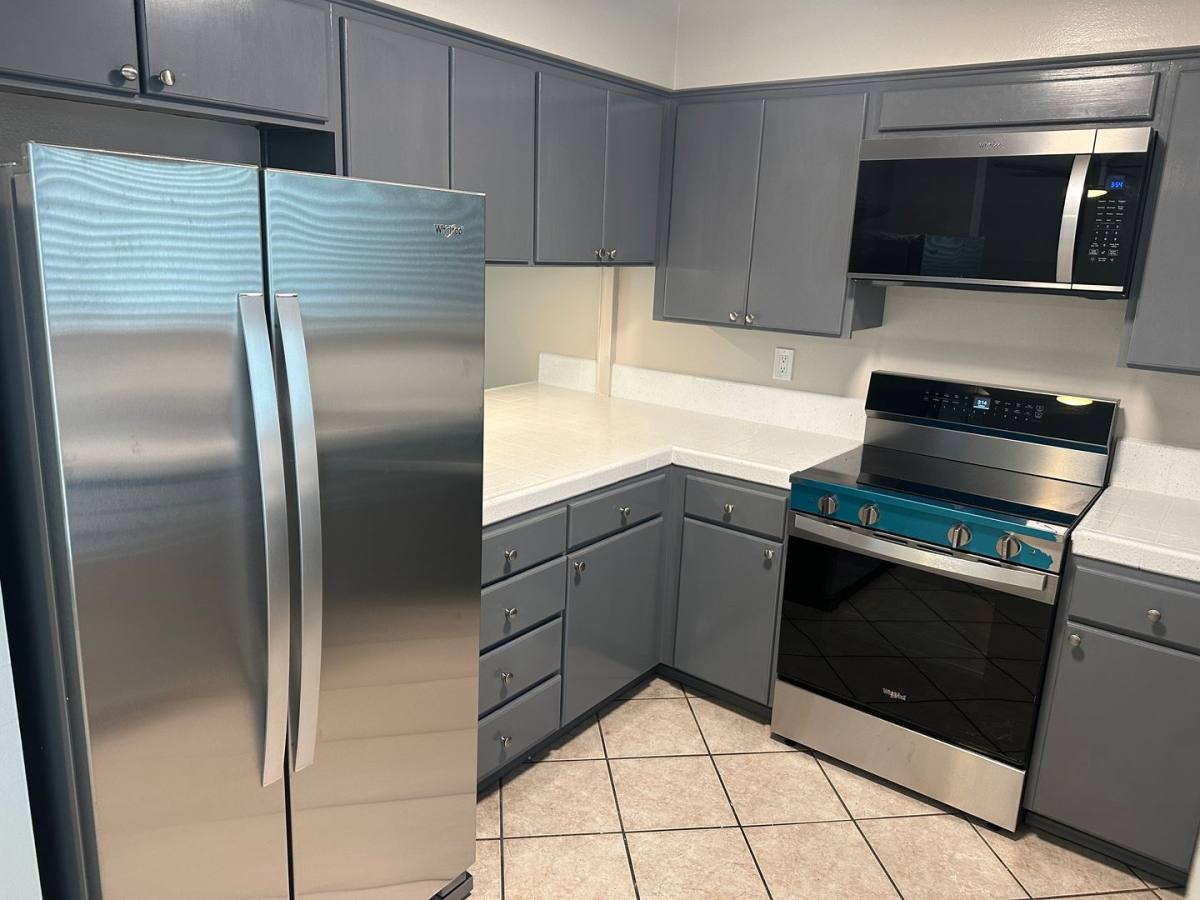 Apartment for rent at 3550 3rd Ave, San Diego, CA 92103