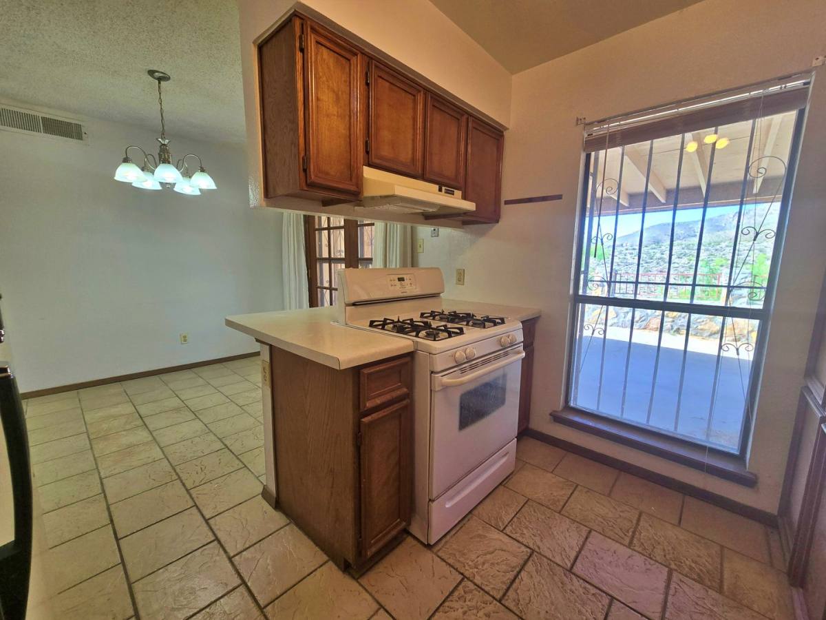 House for rent at 6748 Ridgetop, El Paso, TX 79904