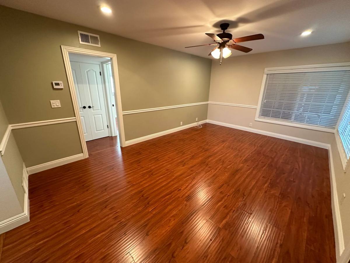 Apartment for rent at 110 N Lima, Sierra Madre, CA 91024