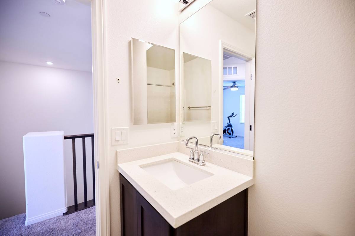 Townhouse for rent at 1132 Heliodor Ave, Henderson, NV 89011