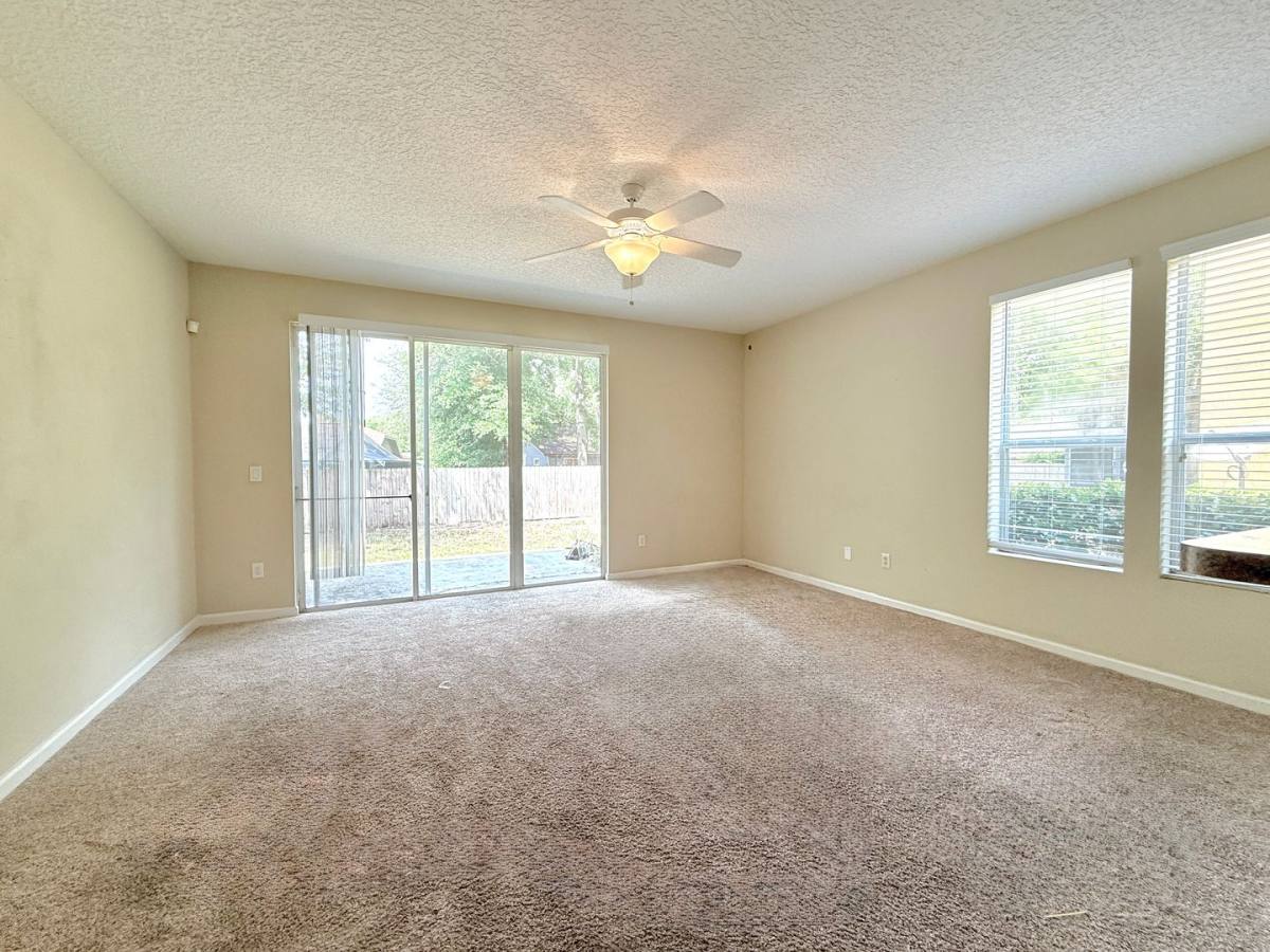 Townhouse for rent at 3683 Hartsfield Forest Circle, Jacksonville, FL 32277