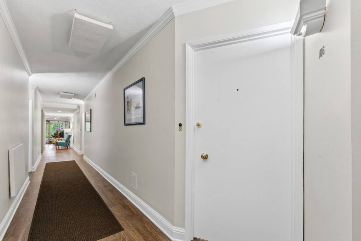 Condo for rent at 550 Elm Way, Edmonds, WA 98020
