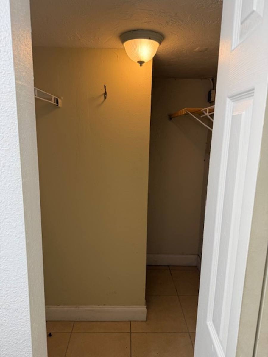 Apartment for rent at 900 S Peninsula Dr #113, Daytona Beach, FL 32118