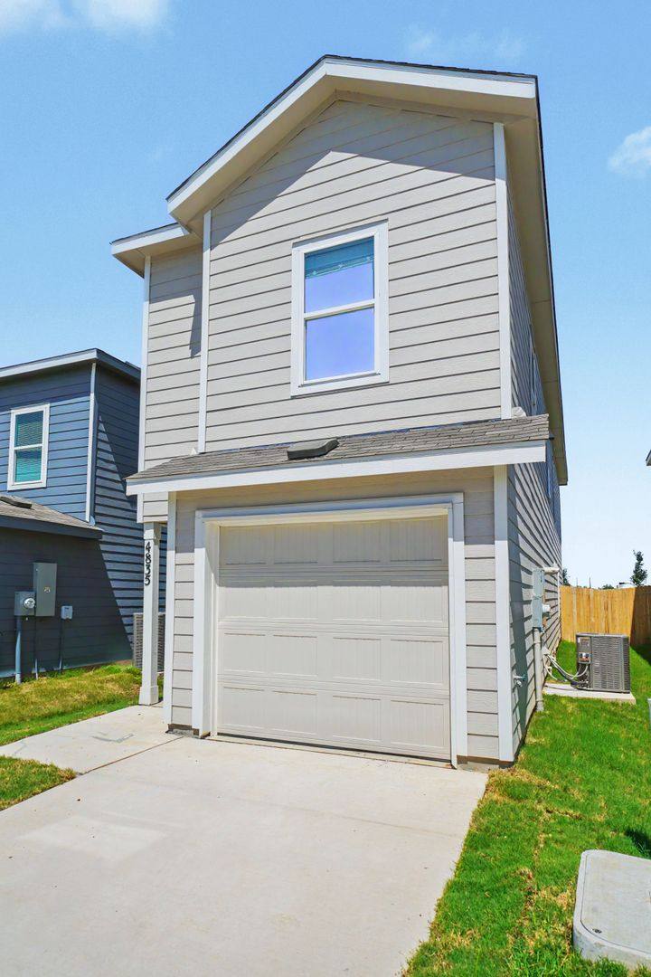 House for rent at 4835 Daisy Blossom, Converse, TX 78109