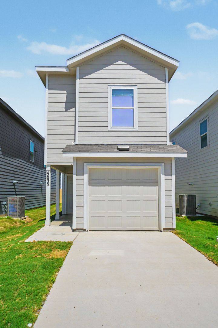 House for rent at 4835 Daisy Blossom, Converse, TX 78109