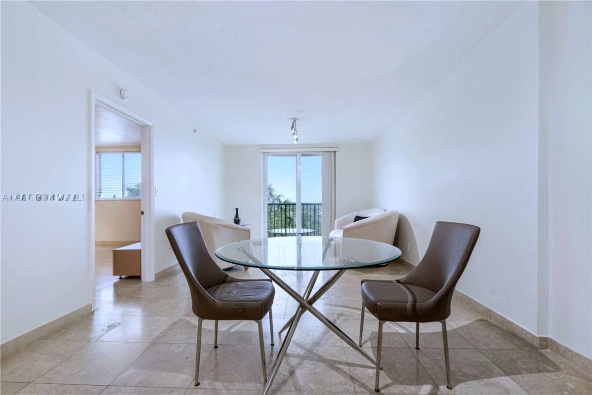 House for rent at 8888 Collins #314, Miami Beach, FL 33154