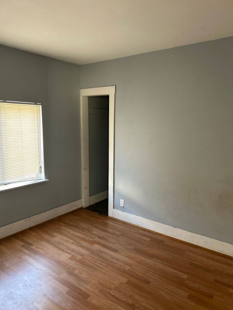 Apartment for rent at 14 Gerdon, Pontiac, MI 48342