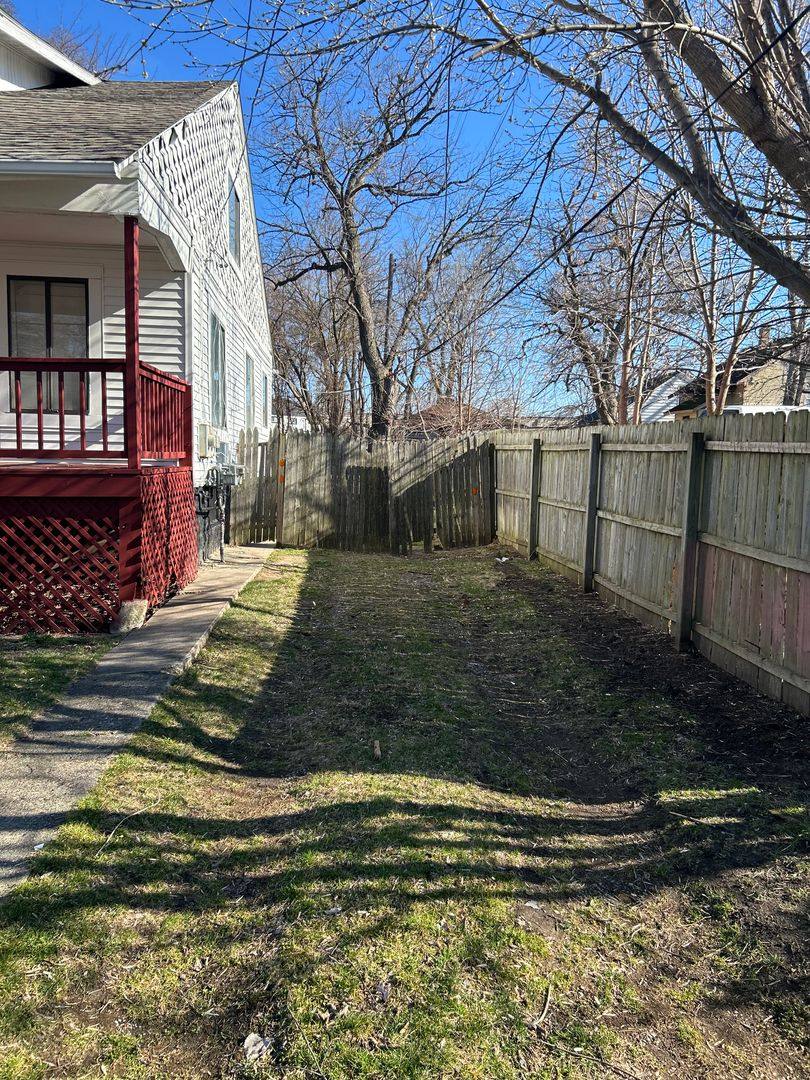 Apartment for rent at 14 Gerdon, Pontiac, MI 48342