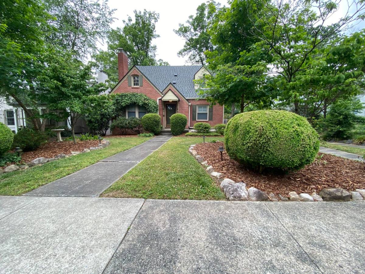 House for rent at 214 Kensington Rd, Greensboro, NC 27403
