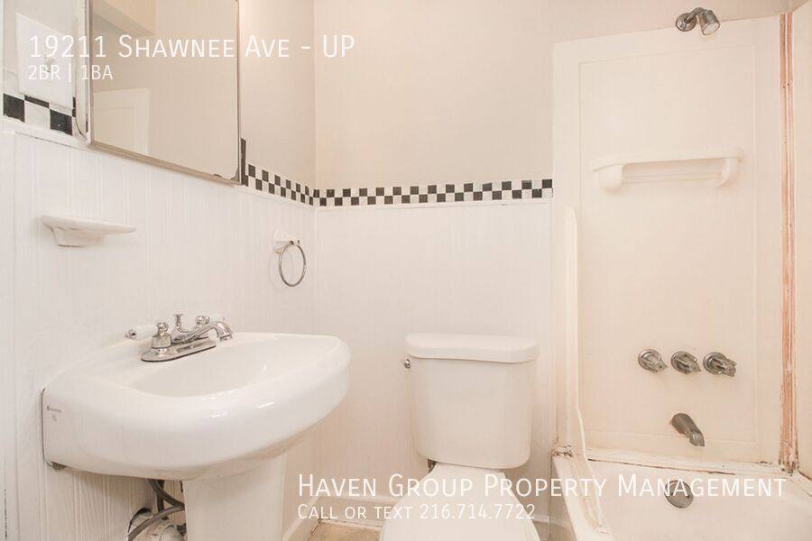 Apartment for rent at 19211 Shawnee Ave #UP, Cleveland, OH 44119