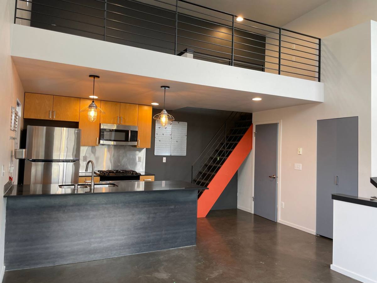 Townhouse for rent at 6708 Corson Ave S, Seattle, WA 98108