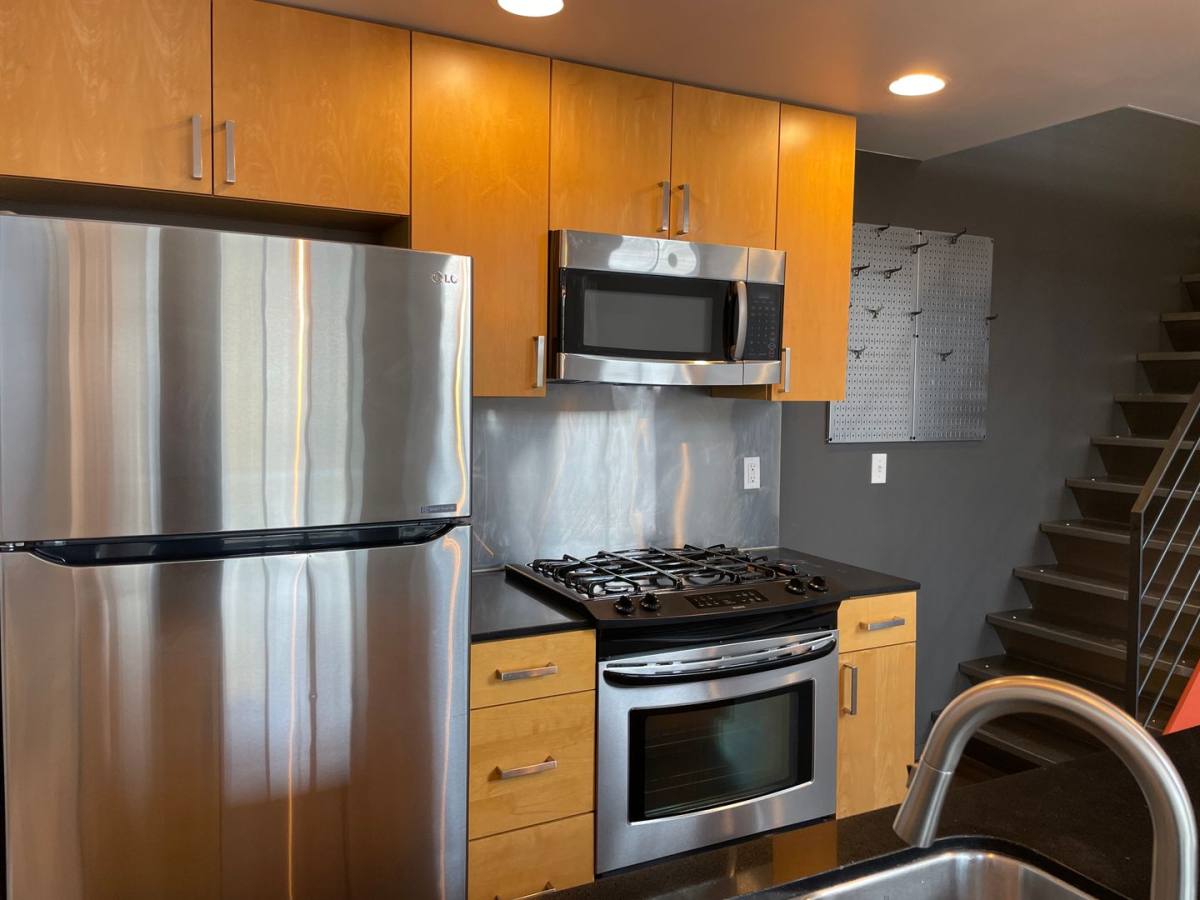 Townhouse for rent at 6708 Corson Ave S, Seattle, WA 98108