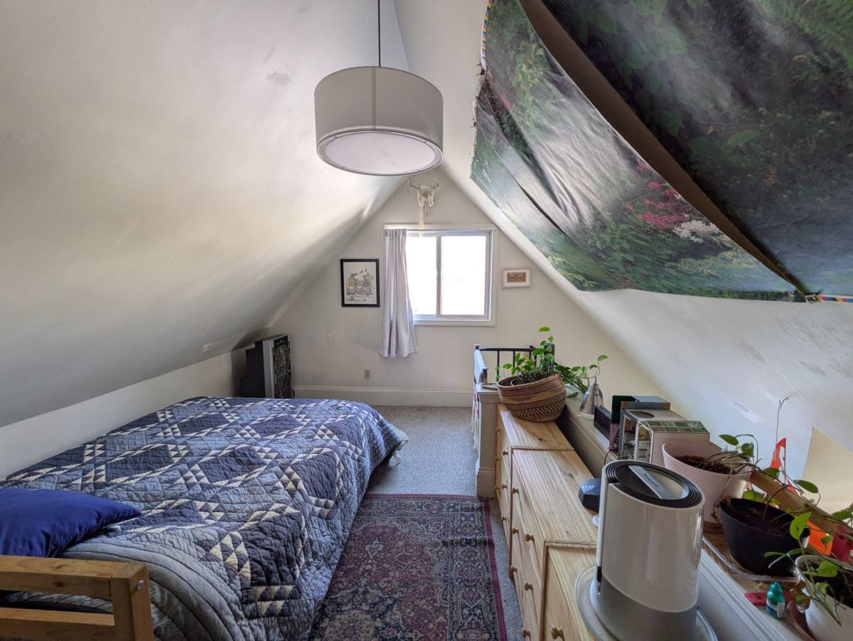 Apartment for rent at 154 Kilsyth Rd, Hinsdale, MA 01235