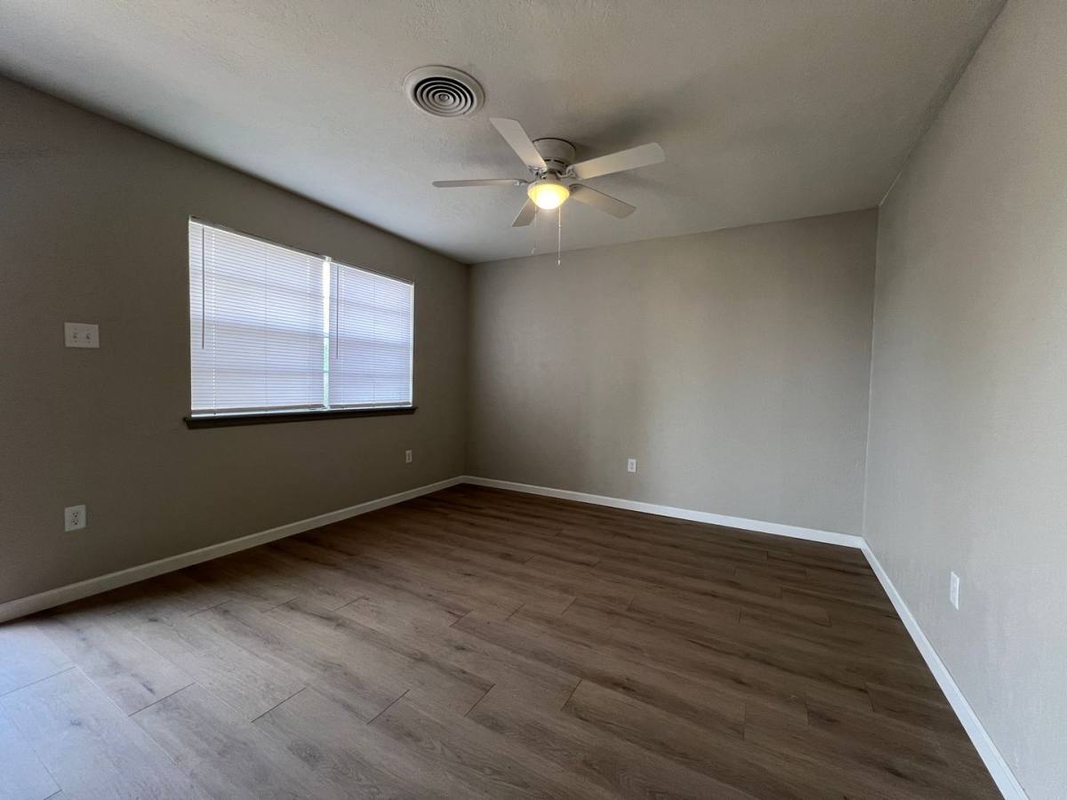 House for rent at 4822 NW Ozmun, Lawton, OK 73505