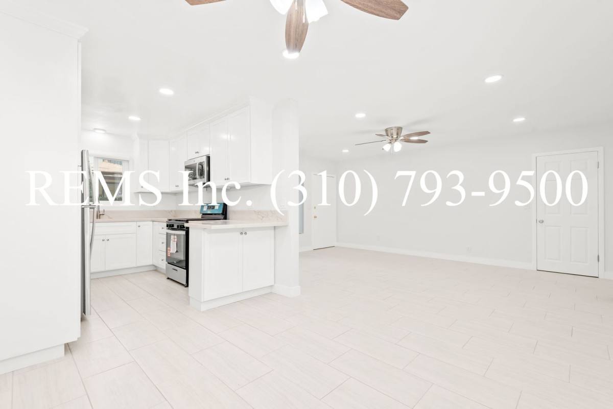 Apartment for rent at 3356 Mentone Ave, Los Angeles, CA 90034