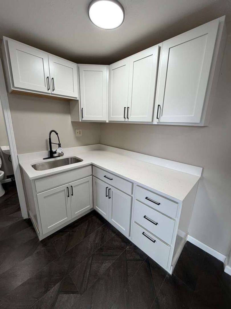 Apartment for rent at 3317 Henninger Rd, Cleveland, OH 44109