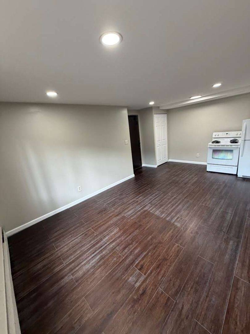 Apartment for rent at 3317 Henninger Rd, Cleveland, OH 44109