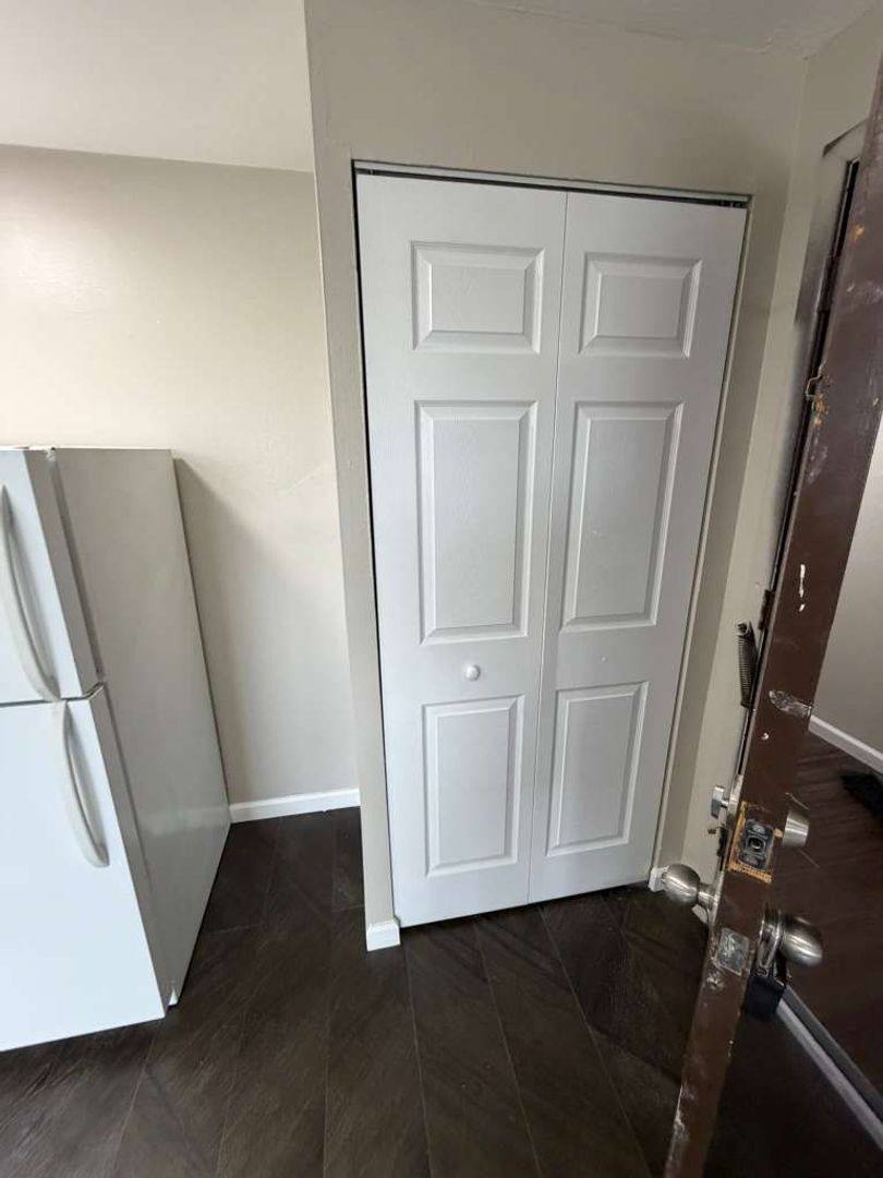 Apartment for rent at 3317 Henninger Rd, Cleveland, OH 44109