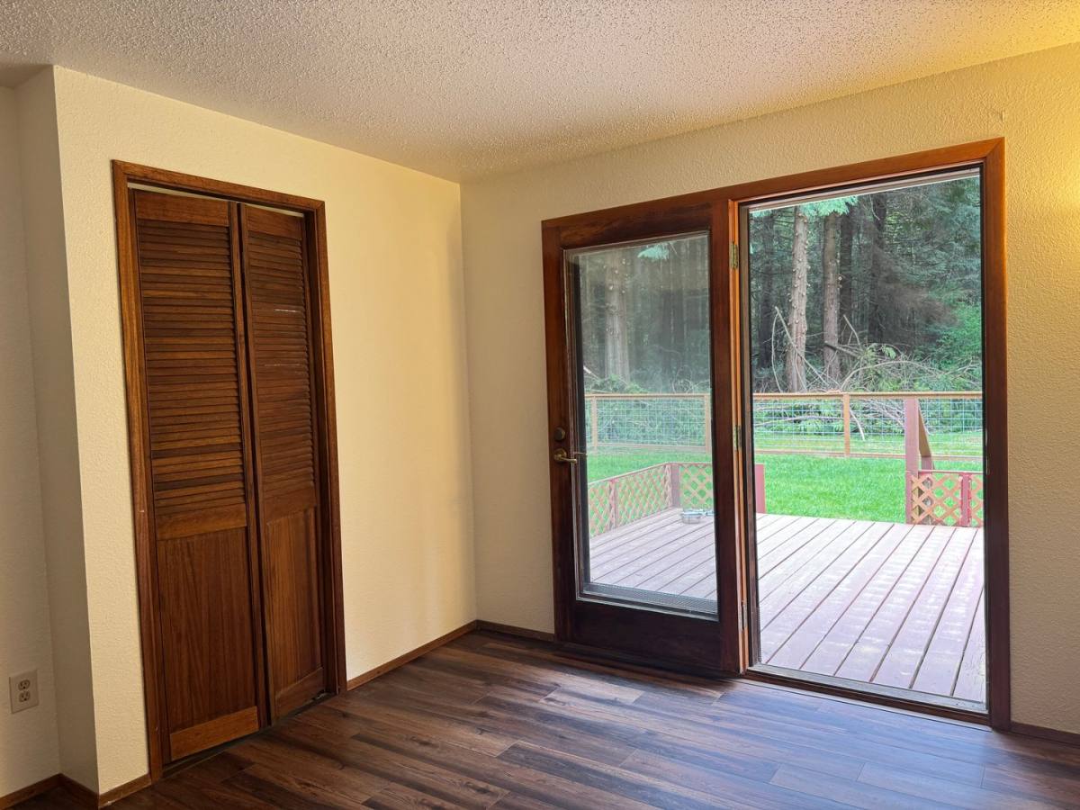 House for rent at 4005 NE Kedros Dr, Poulsbo, WA 98370