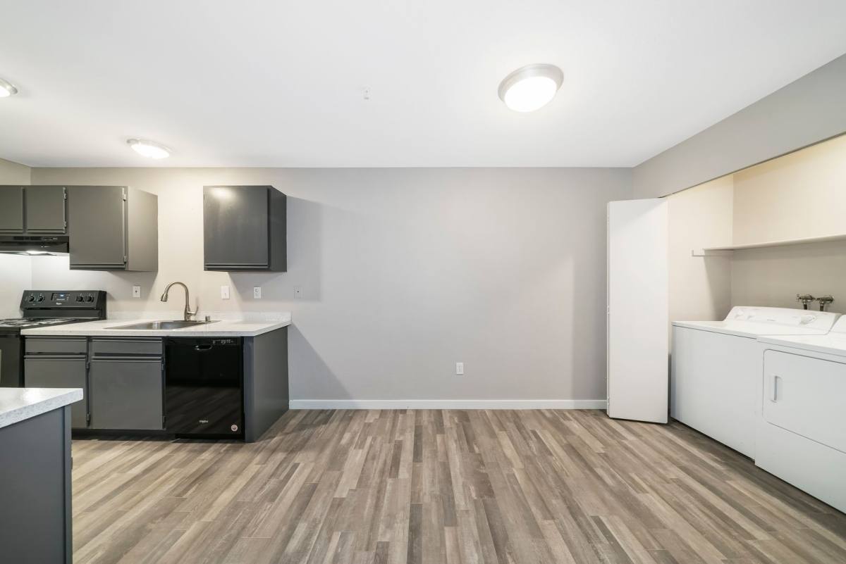 Apartment for rent at 1825 - 1827 E Division St, Mount Vernon, WA 98274