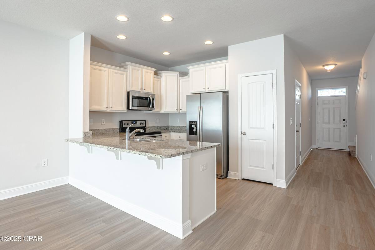 Townhouse for rent at 7472 Shadow Lake Dr, Panama City Beach, FL 32407