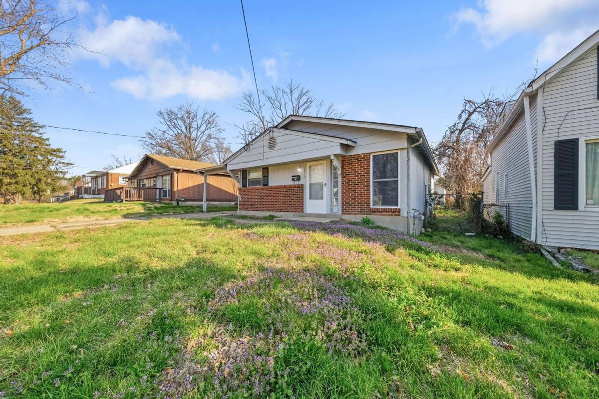 House for rent at 2415 Shirley, Saint Louis, MO 63136