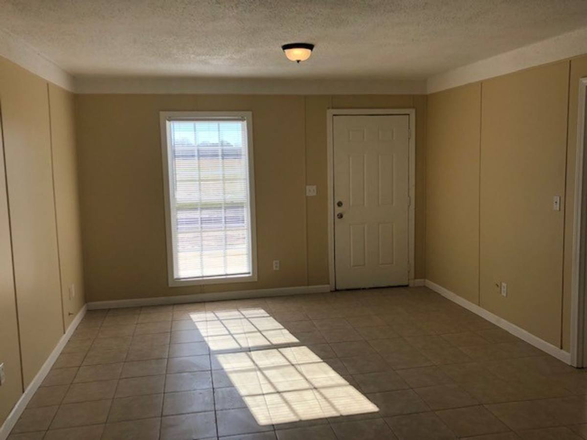 Apartment for rent at 110C Katie Anna Lane, Tupelo, MS 38804