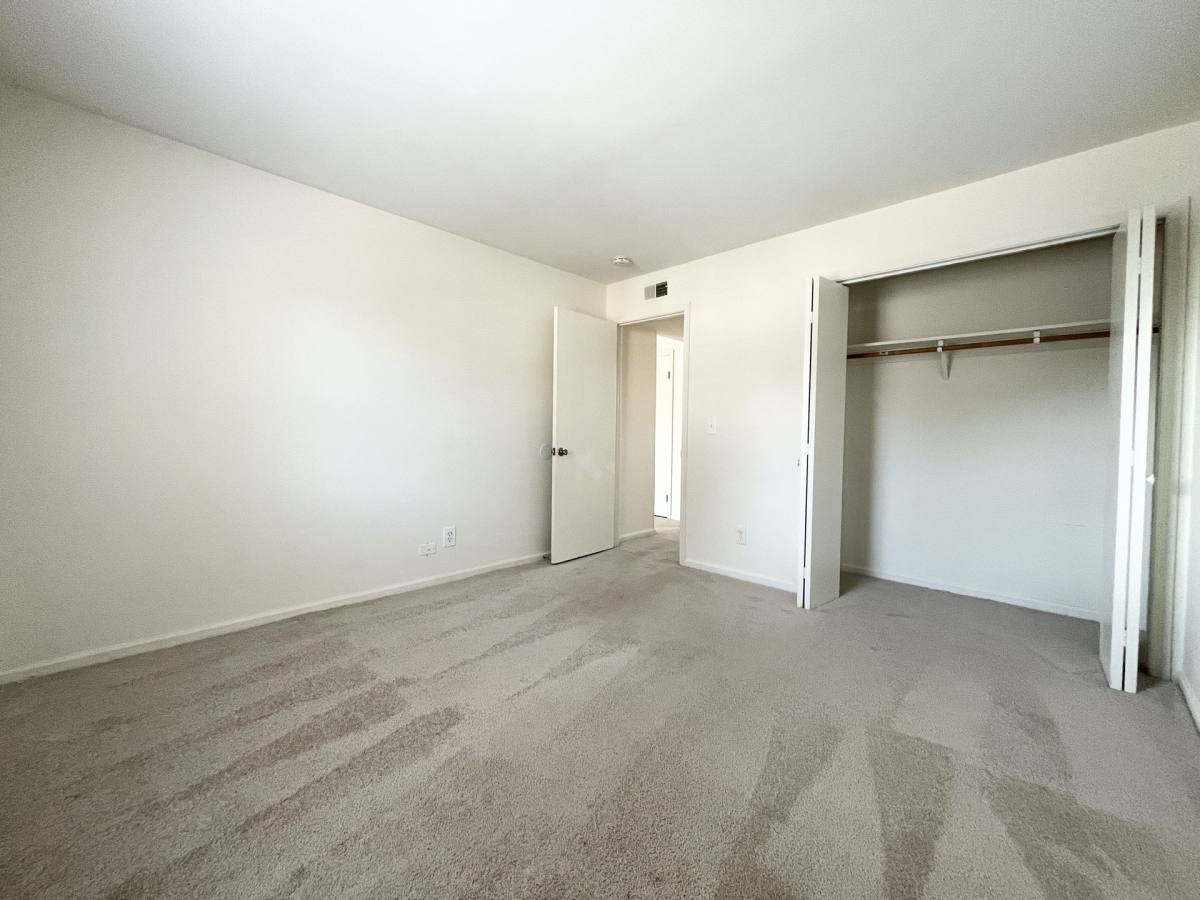 Apartment for rent at 100 Tricia Lane, Newport News, VA 23601