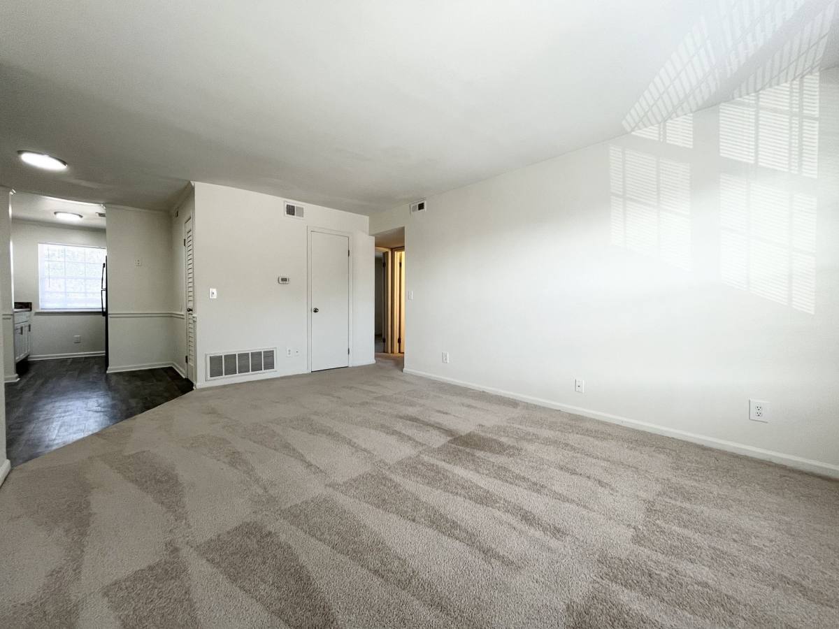 Apartment for rent at 100 Tricia Lane, Newport News, VA 23601
