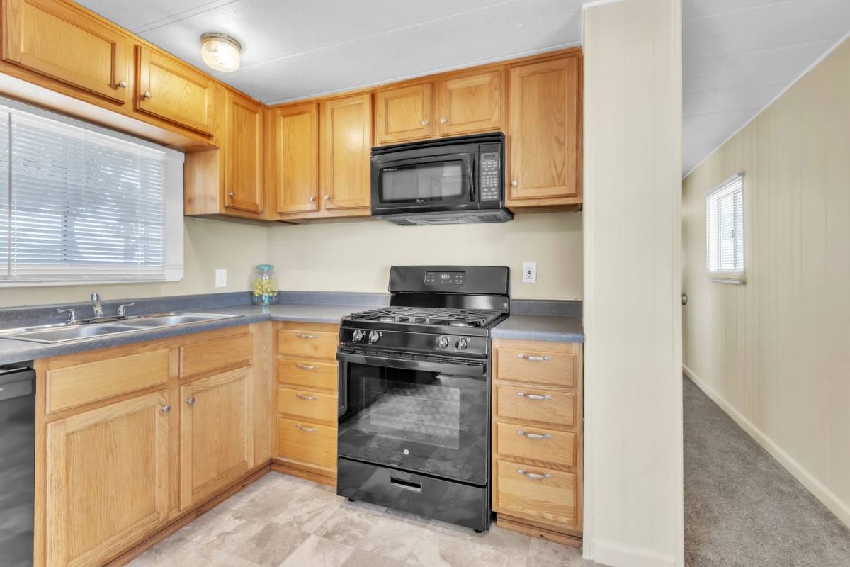 House for rent at 7986 Excelsior Rd, Sacramento, CA 95829