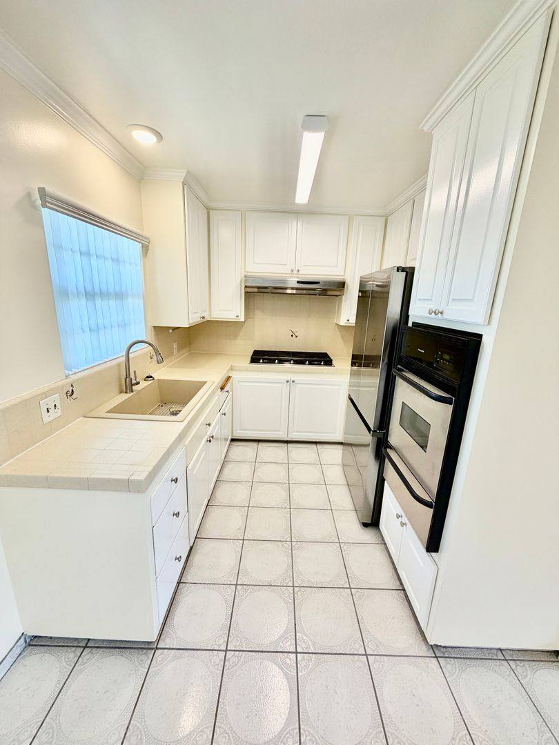 Apartment for rent at 2125 W 157th St, Gardena, CA 90249