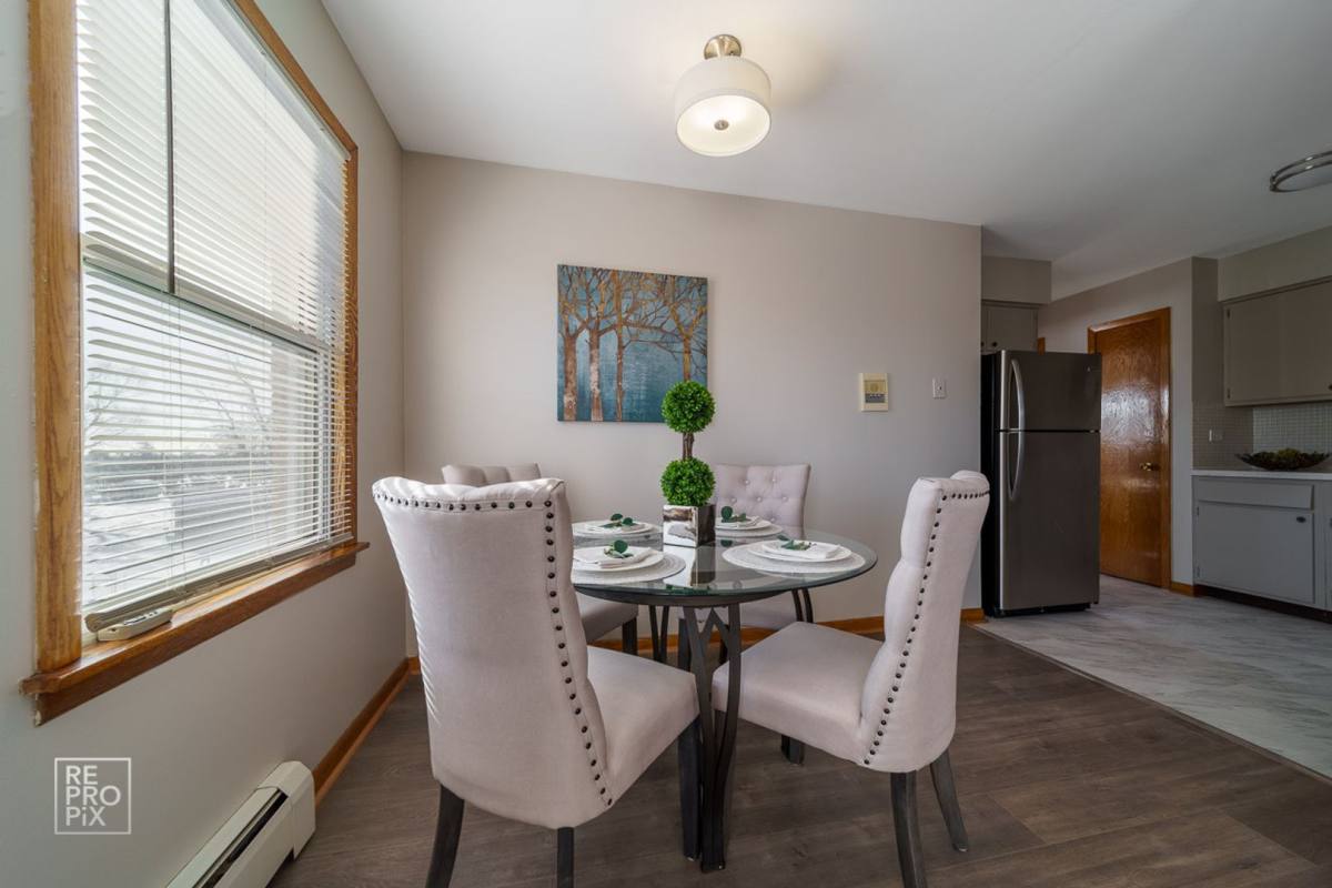 Apartment for rent at 5000 Harrison St, Hillside, IL 60162