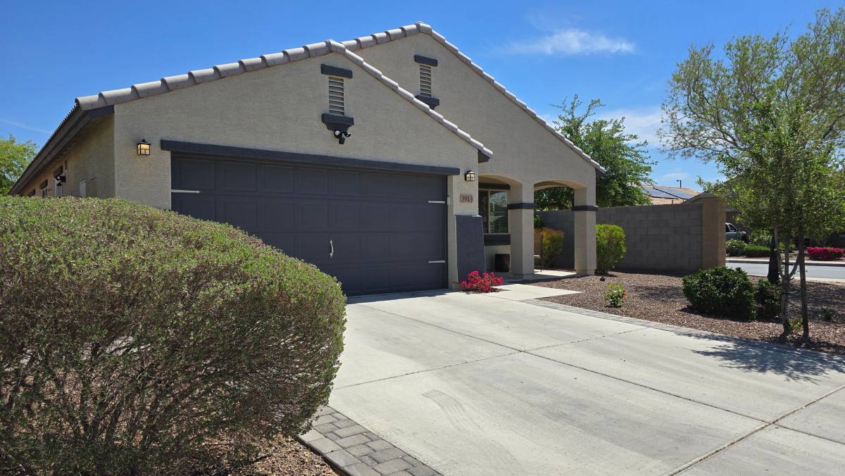 House for rent at 3913 S 185th Lane, Goodyear, AZ 85338