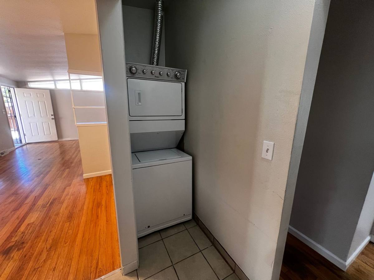 Townhouse for rent at 1932 Dallas St, Aurora, CO 80010