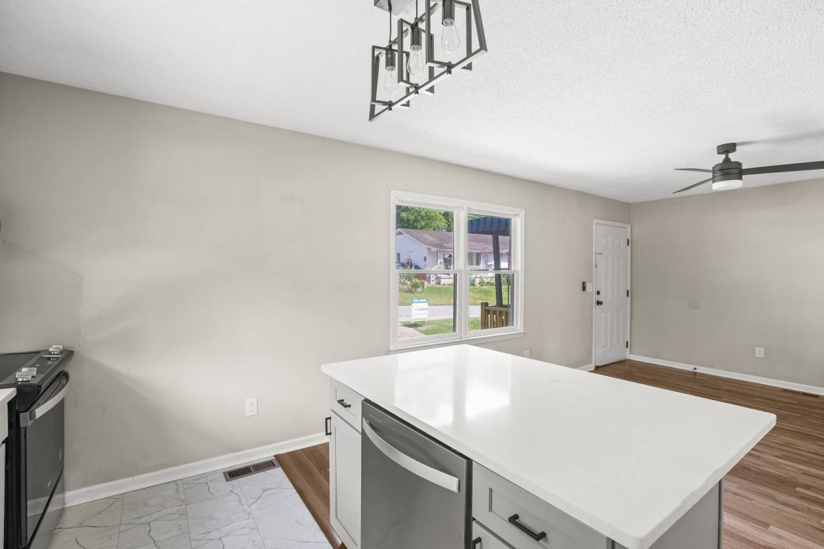 Apartment for rent at 800 Arlington St, Greensboro, NC 27406