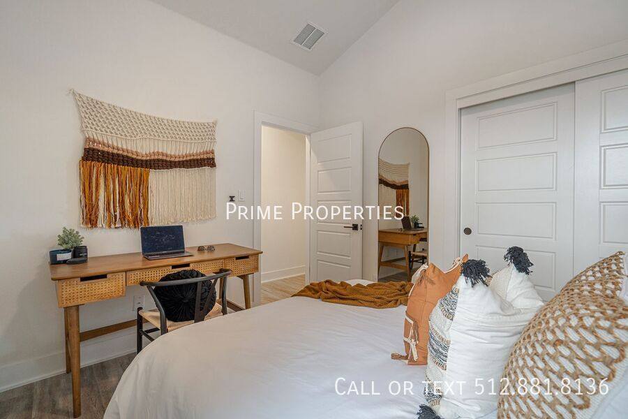 Condo for rent at 21201 Portsmouth Cove #6, Leander, TX 78645