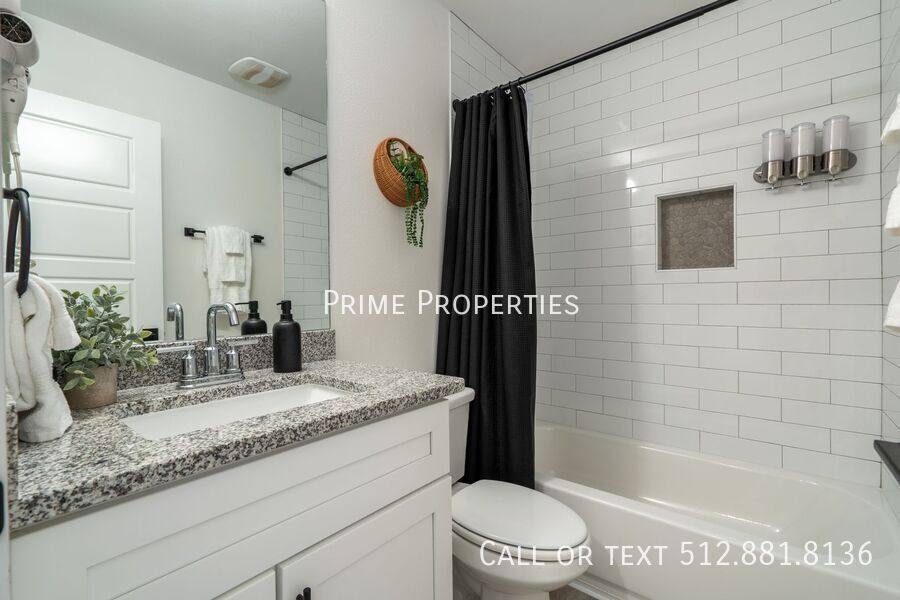 Condo for rent at 21201 Portsmouth Cove #6, Leander, TX 78645