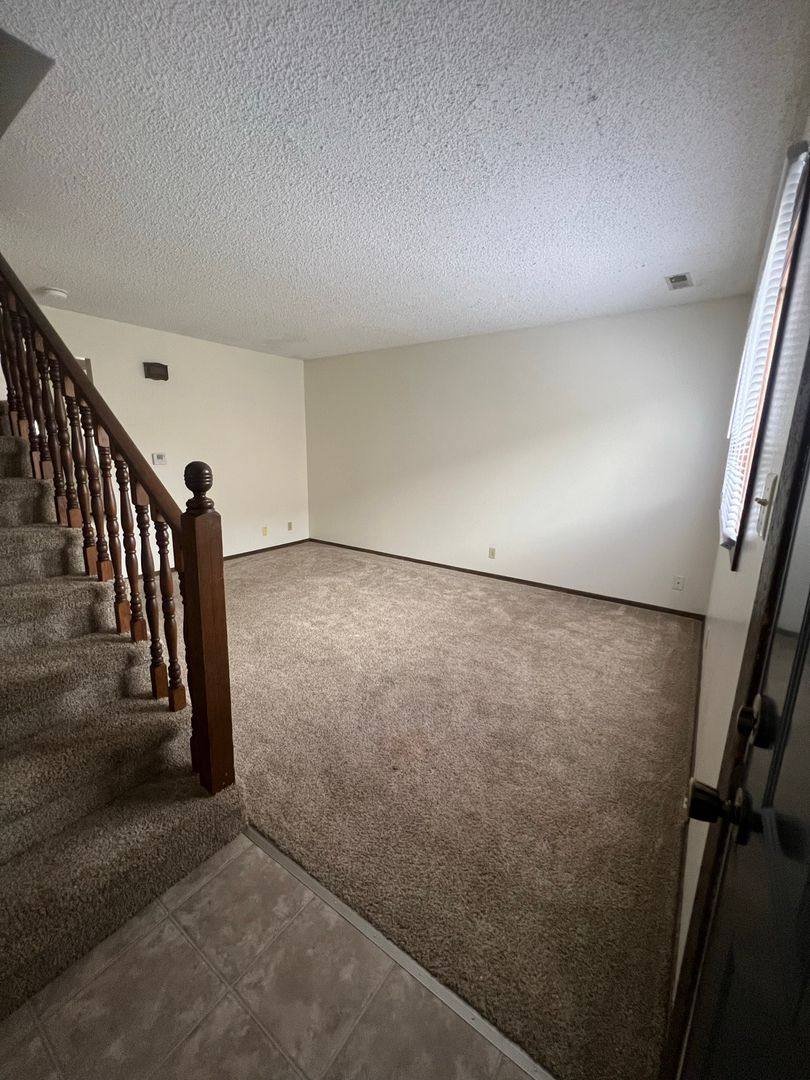Townhouse for rent at 509 Elm Ave #8, Norfolk, NE 68701