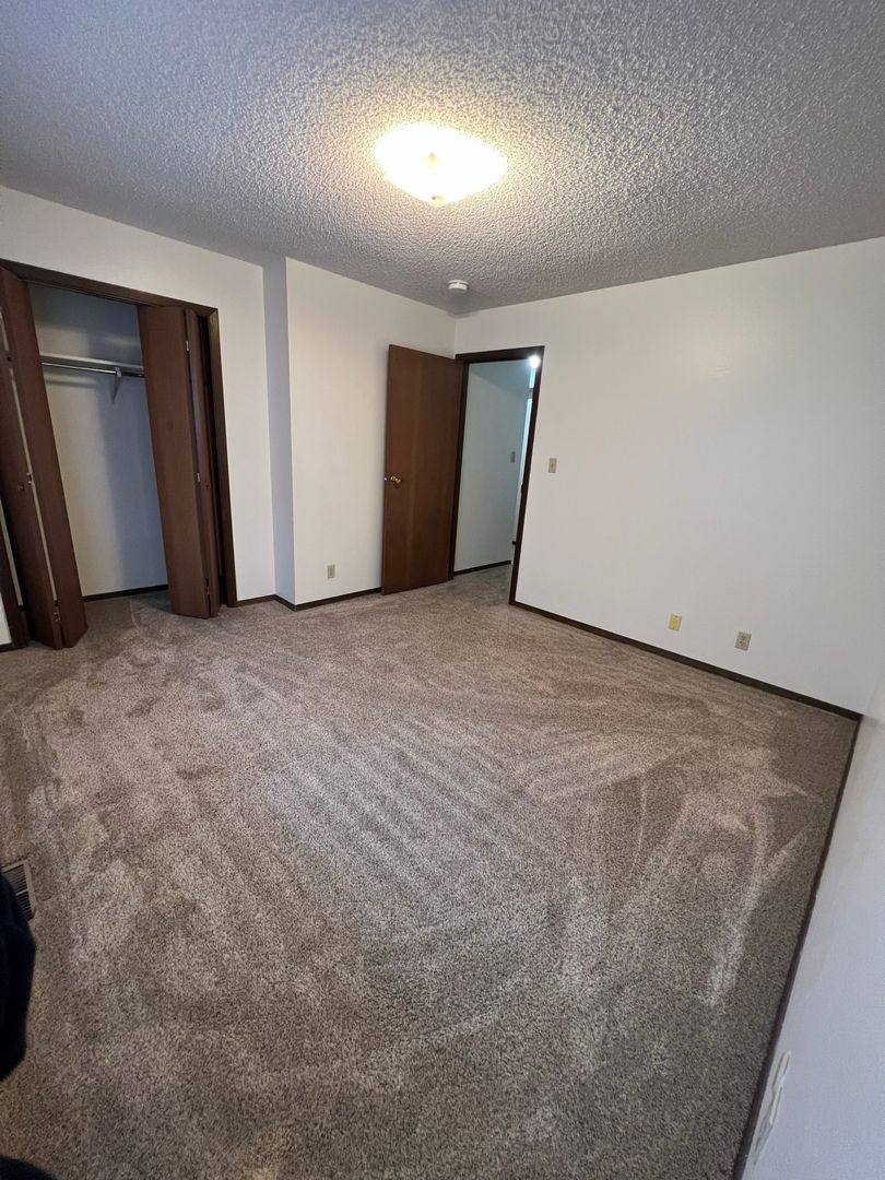 Townhouse for rent at 509 Elm Ave #8, Norfolk, NE 68701
