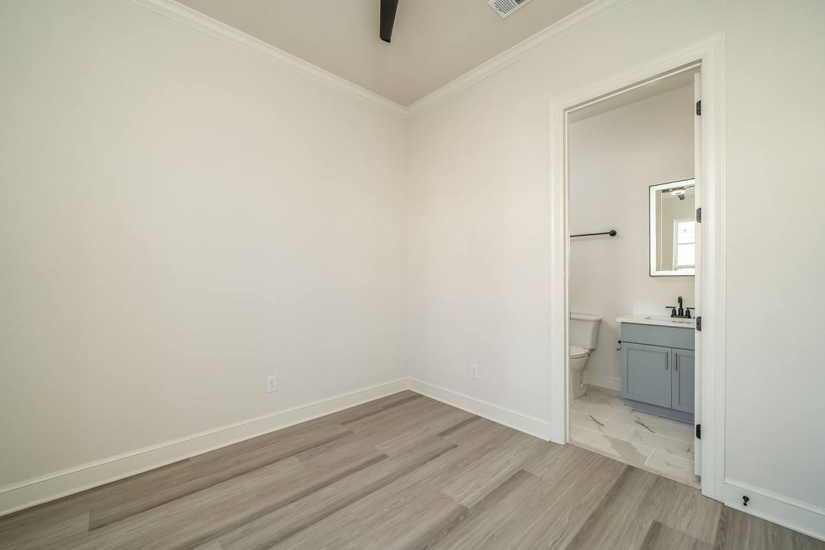Townhouse for rent at 528 W Erwin, Tyler, TX 75702