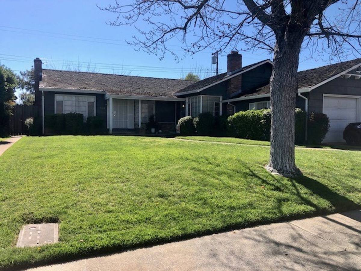 Apartment for rent at 3110 3112 Miramar Rd, Sacramento, CA 95821