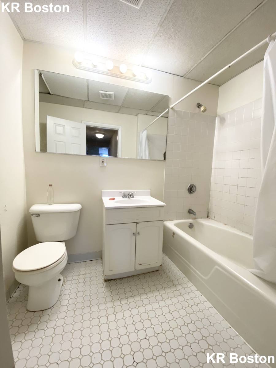 Apartment for rent at 439 Cambridge St #24, Allston, MA 02134