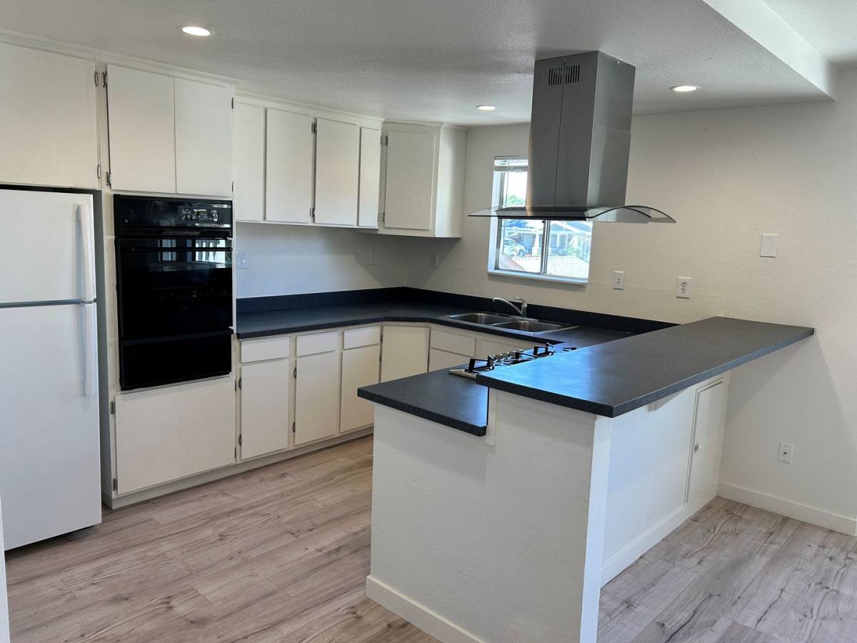 Apartment for rent at 7658 7660 Poppy Way, Citrus Heights, CA 95610
